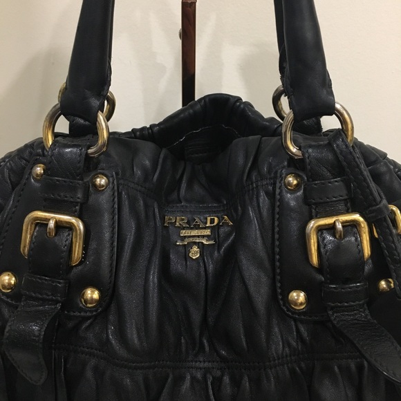 Prada Napa Gaufre two way tote bag - Picture 2 of 13